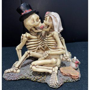Summit Collection “Love Never Dies” Wedding Skeleton Married Couple Figurine
